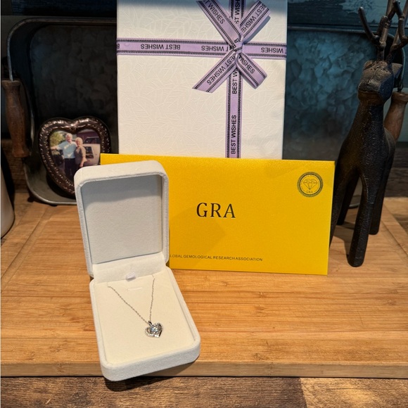 Over 1 Ctw Bezel Set Moissanite Sterling Silver Heart Pendant Necklace + GRA NIB - Picture 2 of 11